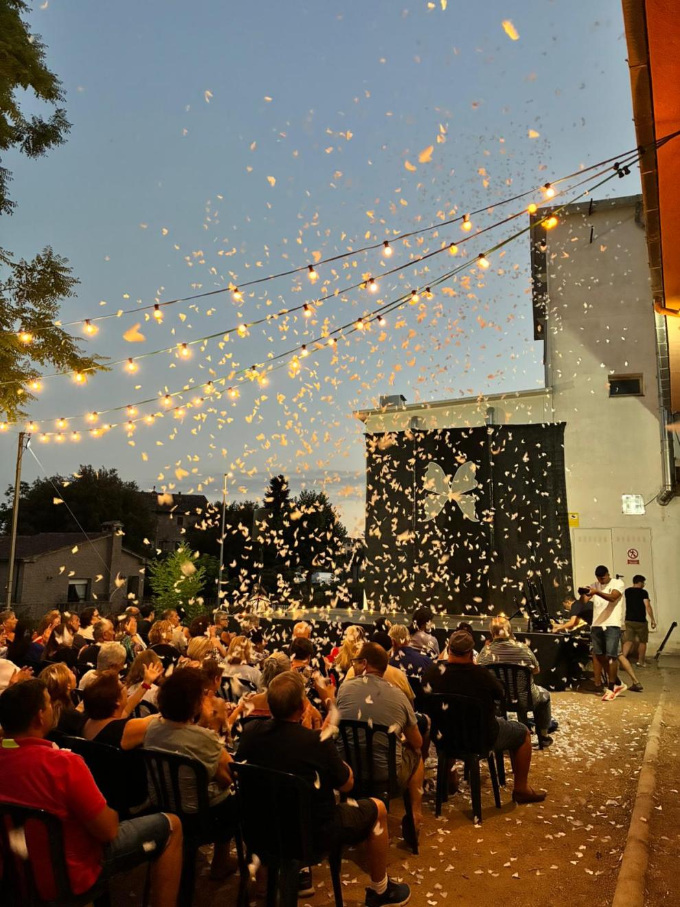 Èxit de la primera Nit Tremenda d’Olost 2026, amb l’espectacle de Joan Pera